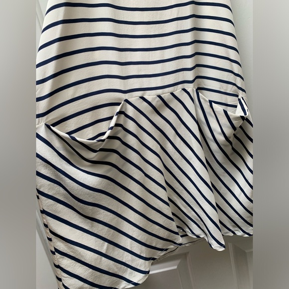 THEORY 💯 Silk - Picture 2 of 11